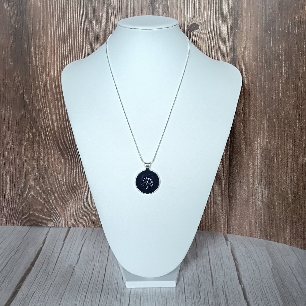 "Pupava" UNESCO Heritage "Modrotlač" Blueprint Necklace - Artisan Crafted